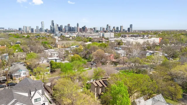 $6,500 | 2002 Kinney Avenue, Unit B, Austin, TX 78704