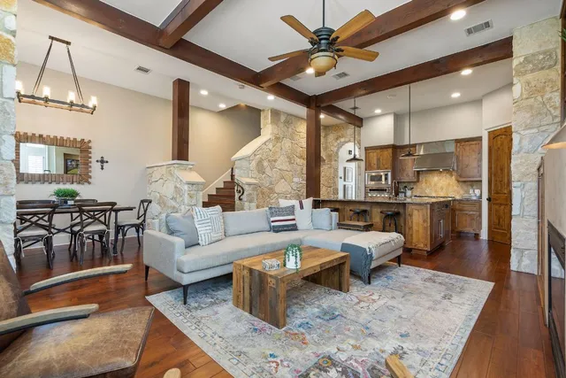 $6,500 | 2002 Kinney Avenue, Unit B, Austin, TX 78704