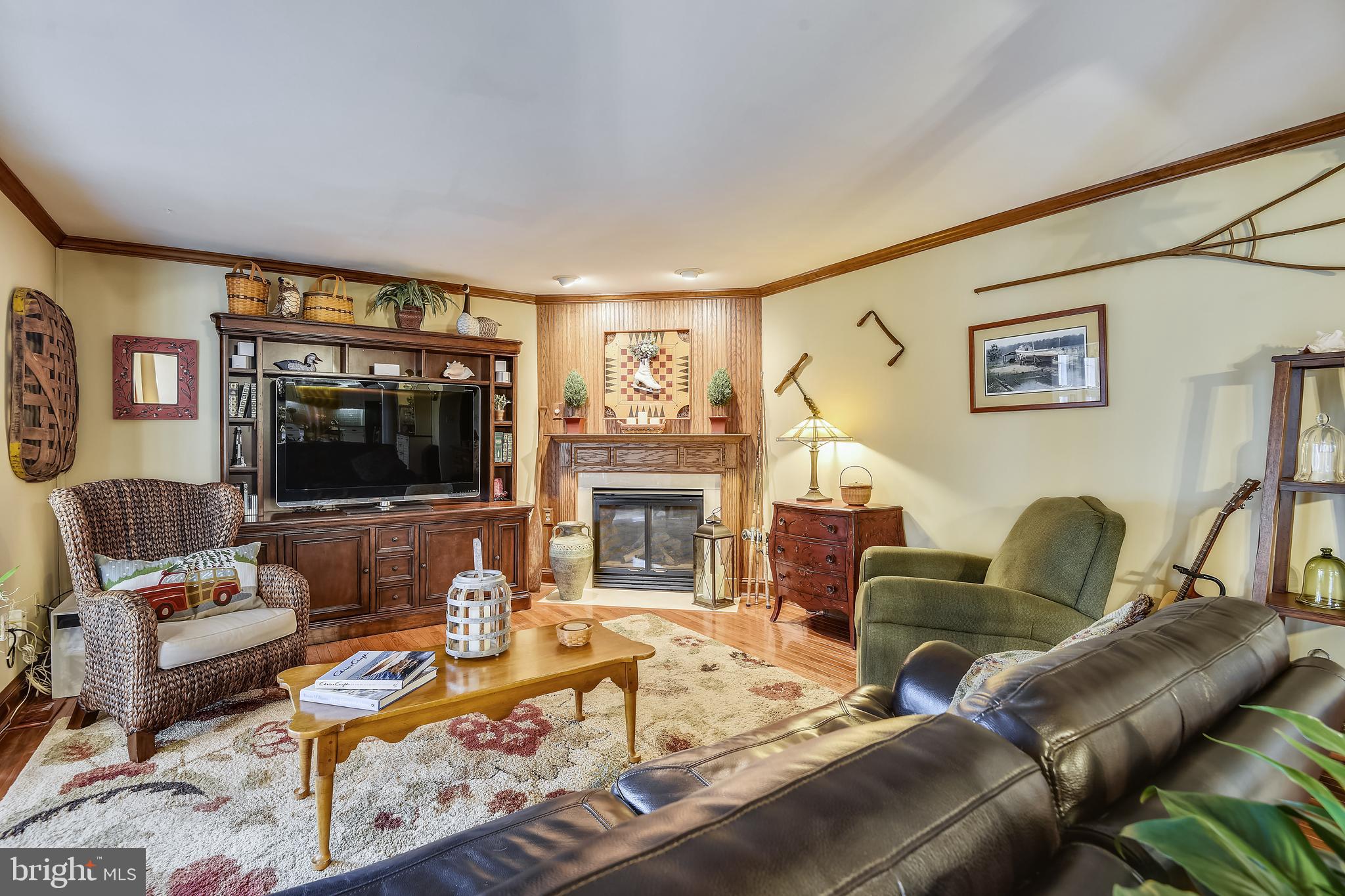 6157 Owings Beach Road Deale, MD 20751 - Photo 14 of 73 Family room
