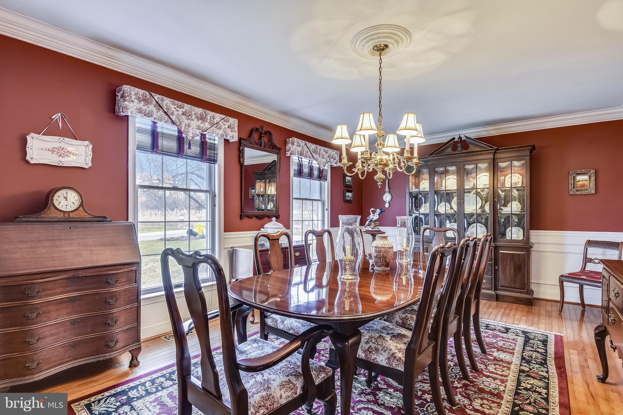 6157 Owings Beach Road Deale, MD 20751 - Photo 22 of 73 Dining room