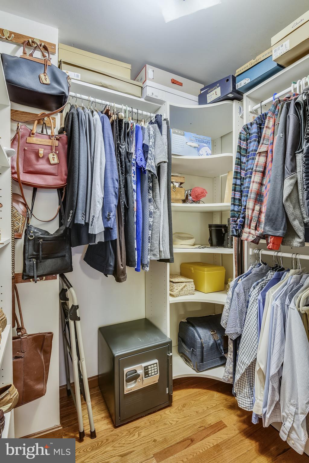 6157 Owings Beach Road Deale, MD 20751 - Photo 43 of 73 Owners closet