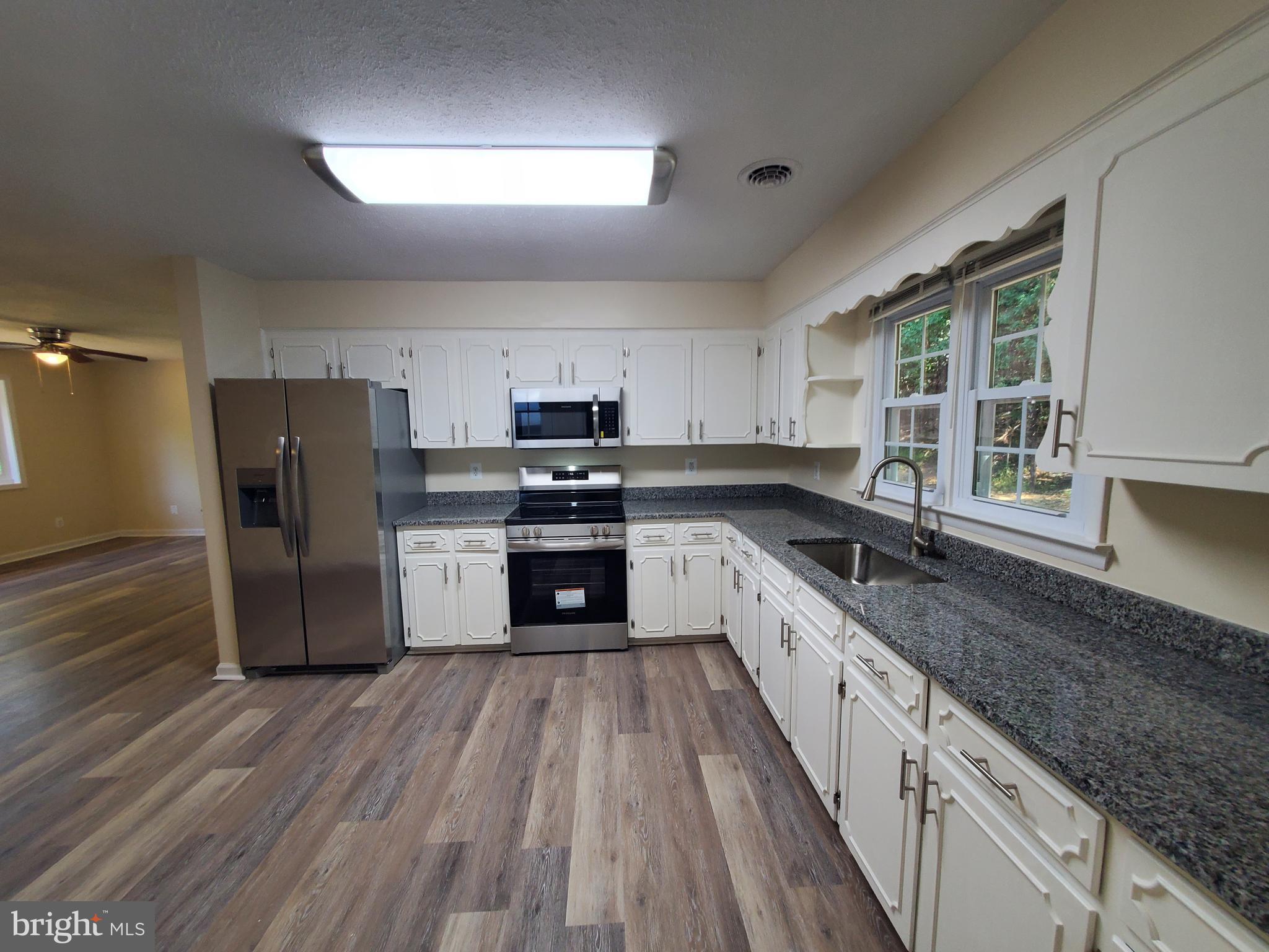 207 View Mountain Road Stanley, VA 22851 - Photo 7 of 19 Gallery Image 7