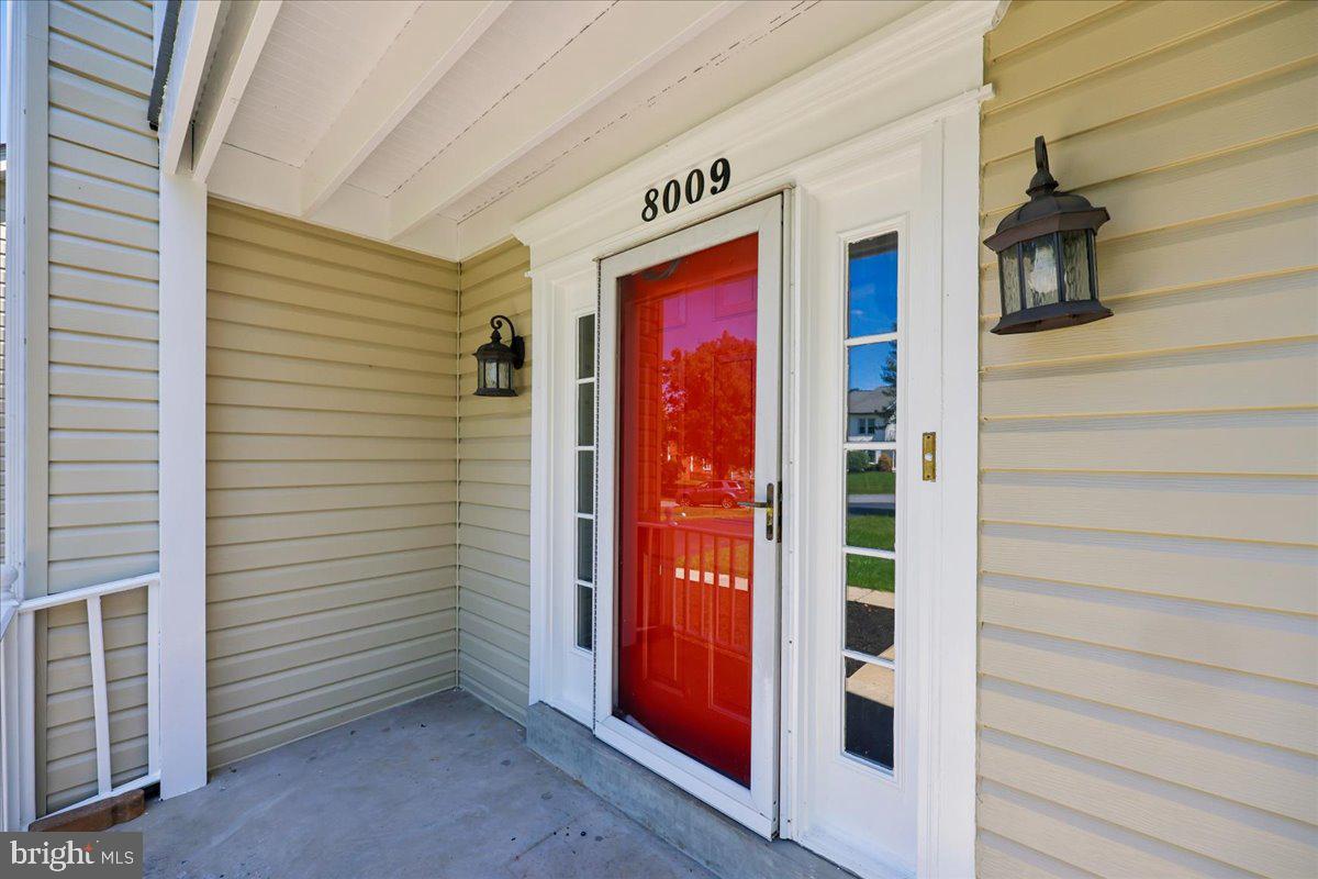 8009 Stone Ridge Drive Frederick, MD 21702 - Photo 8 of 139 Gallery Image 8