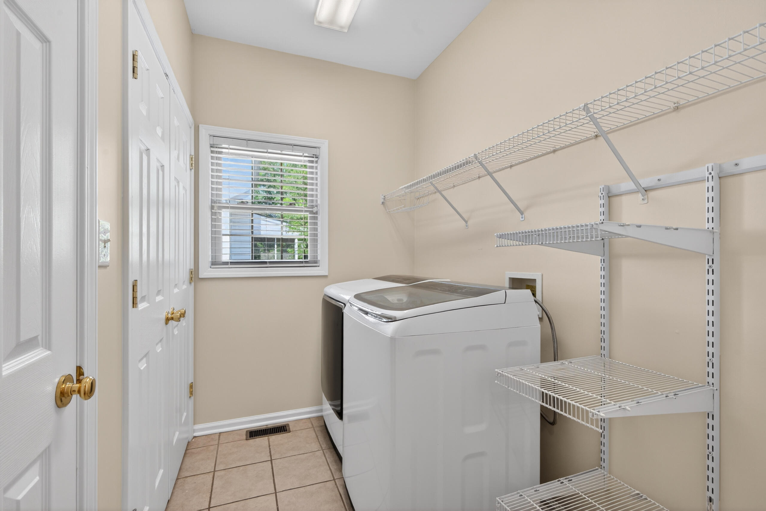 4432 River Ridge Road Lexington, KY 40515 - Photo 23 of 78 4432river22