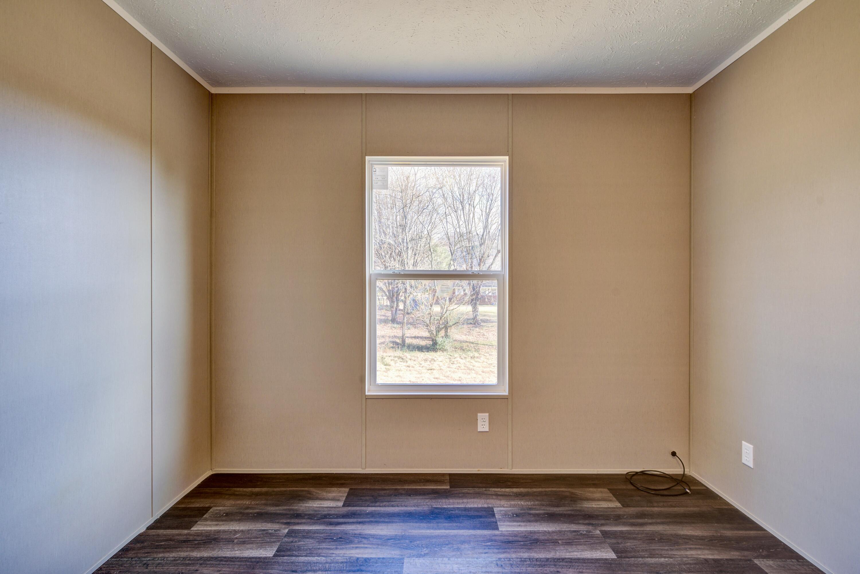 73 Harold Cemetery Road Greeneville, TN 37745 - Photo 35 of 41 FirstBedroom2