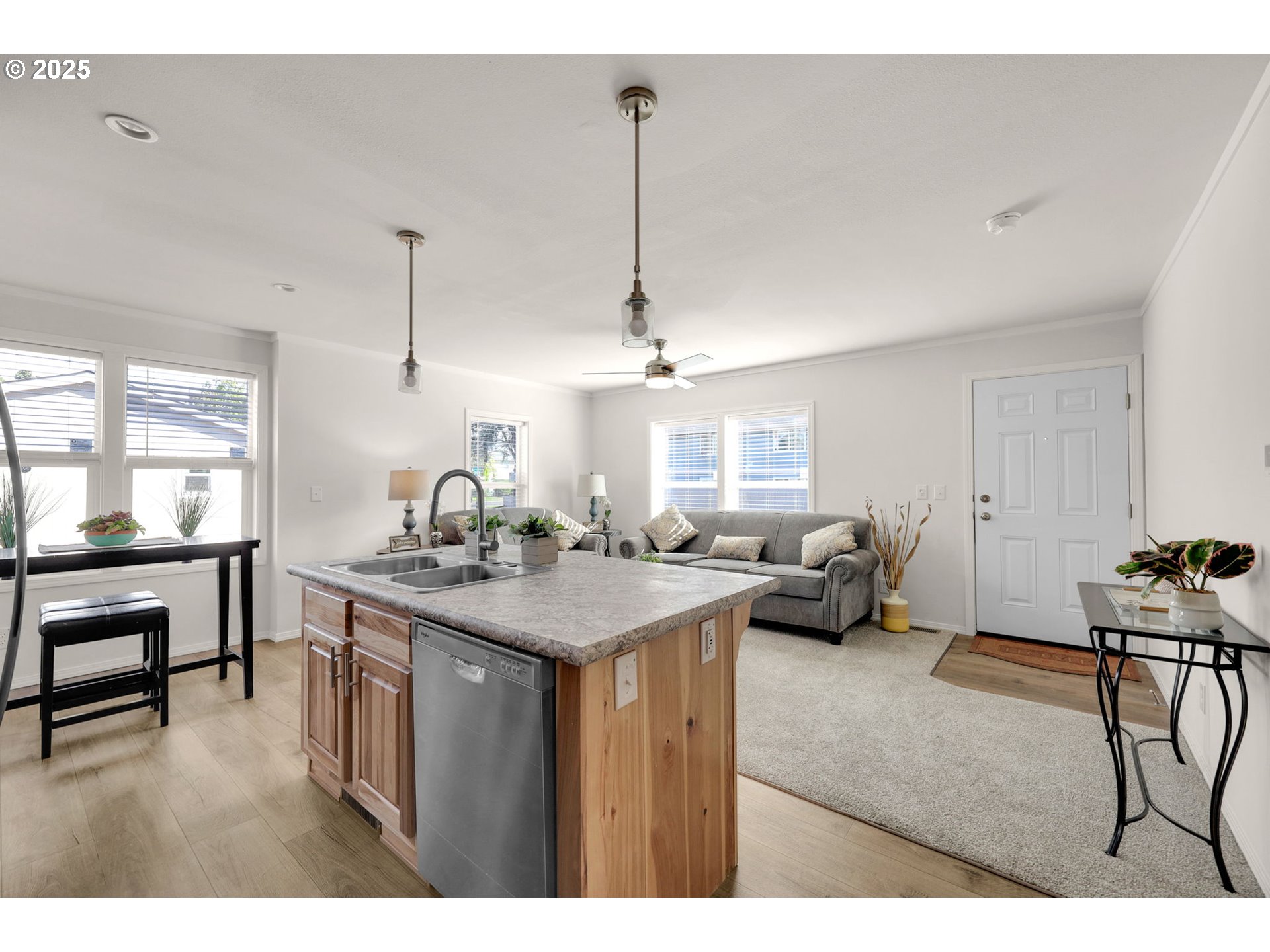 488 Moffit Lane Springfield, OR 97477 - Photo 11 of 26 Gallery Image 11