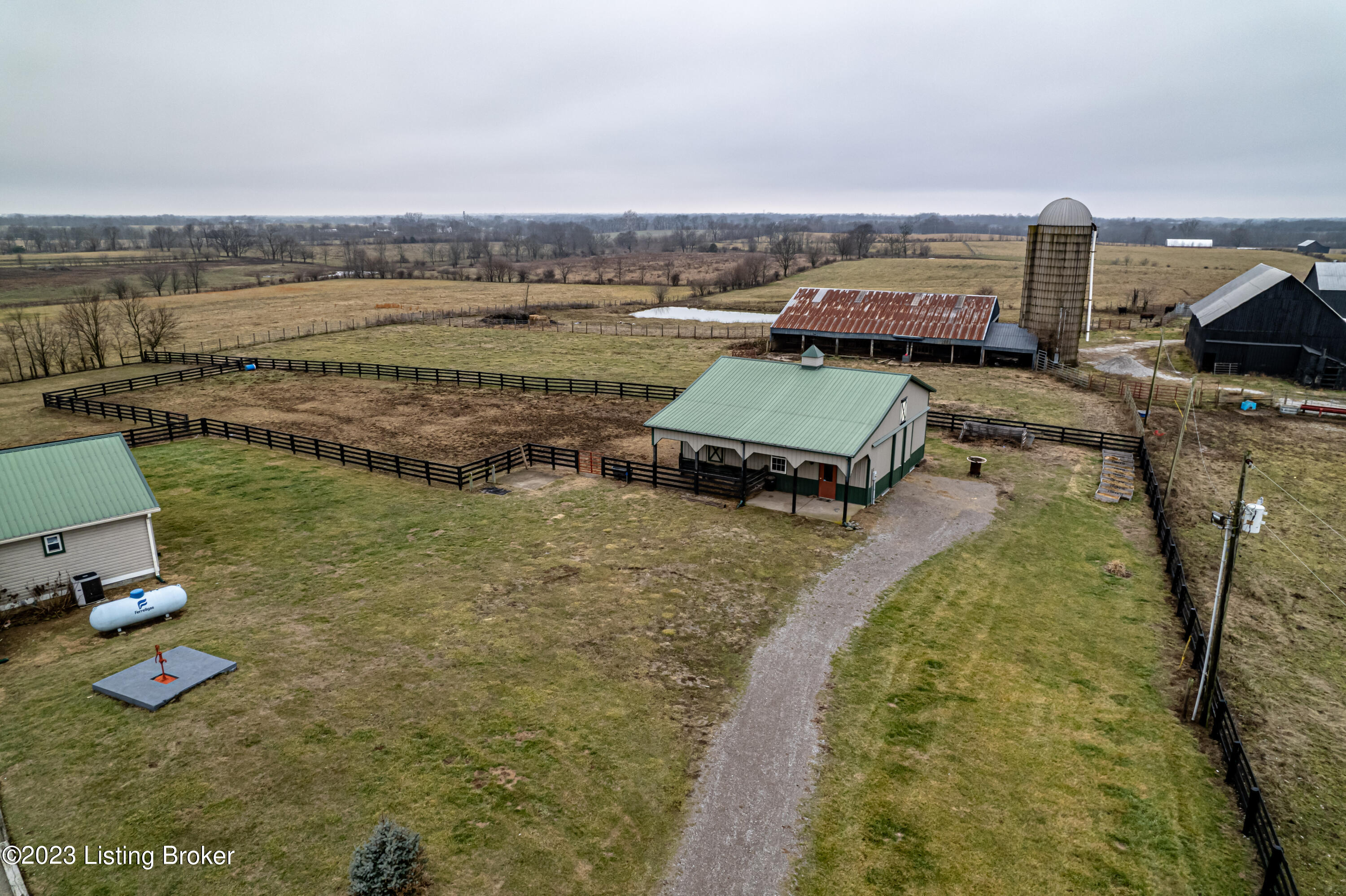 1039 Stapleton Road Shelbyville, KY 40065 - Photo 89 of 98 DJI_0640