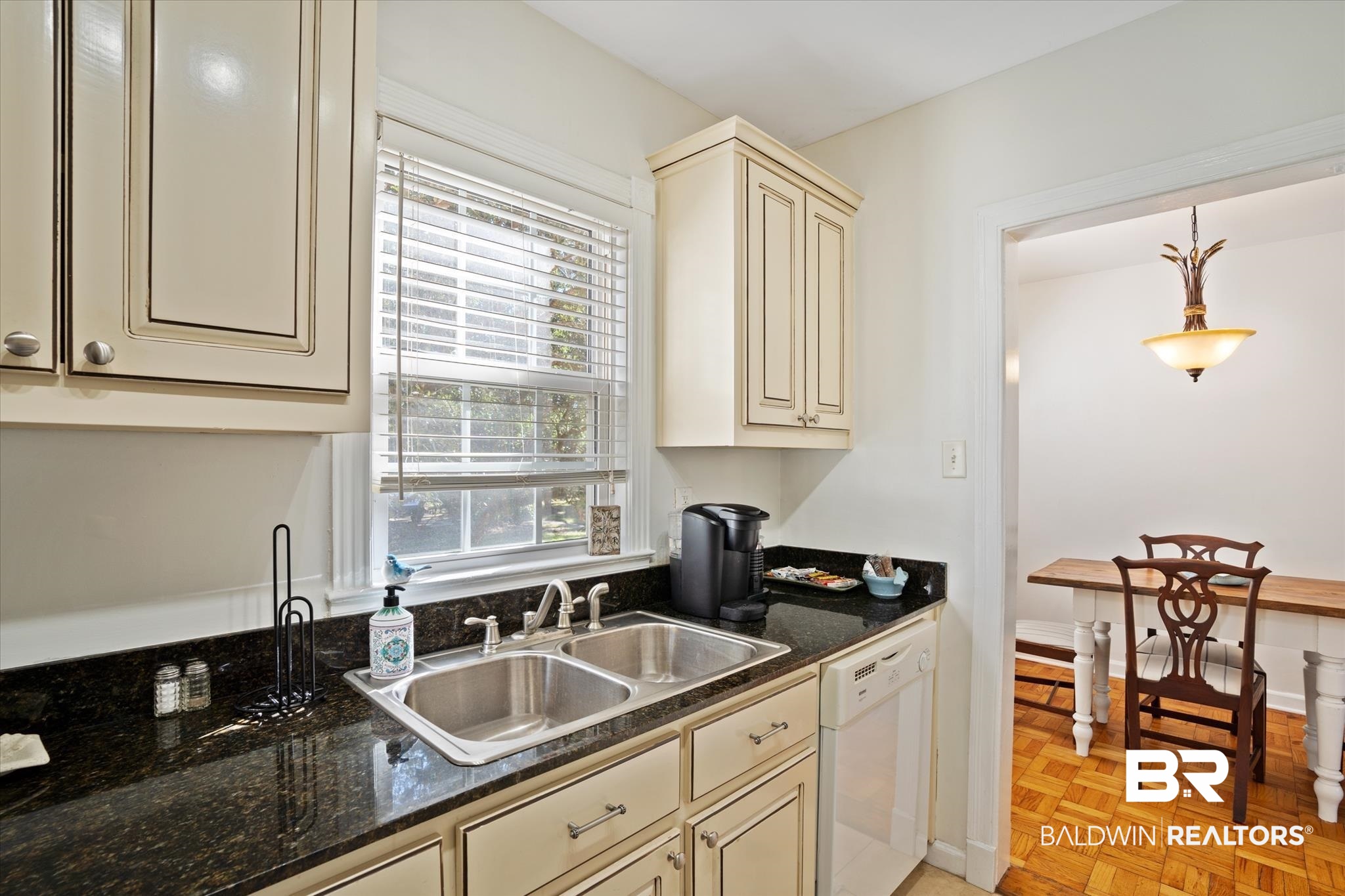 214 Upham Street, Unit 10A Mobile, AL 36607 - Photo 10 of 15