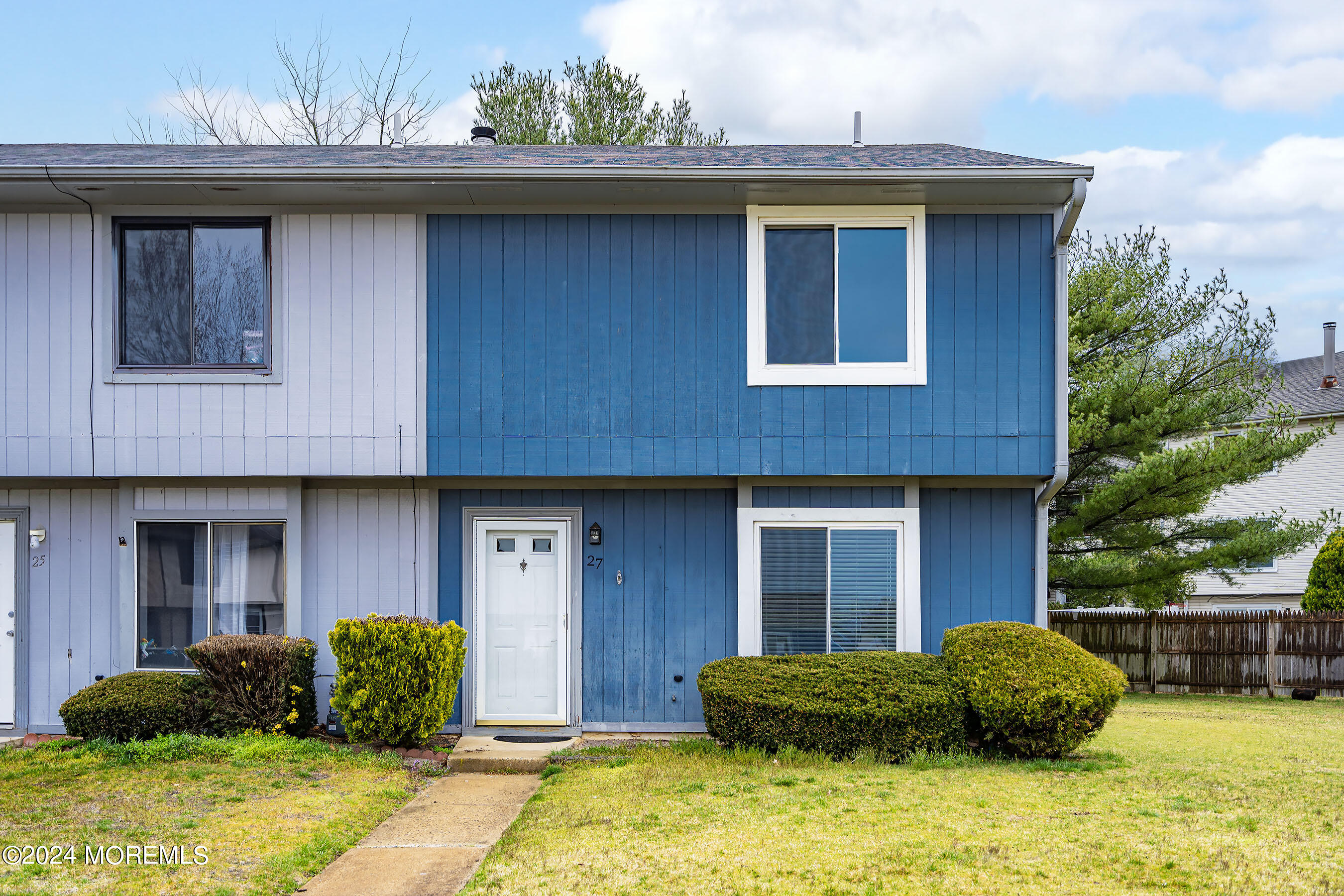 27 Creek Road Brick, NJ 08724 - Photo 1 of 18 01-Front 1