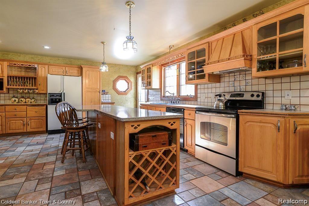 2881 East Jones Road Howell, MI 48855 - Photo 23 of 76