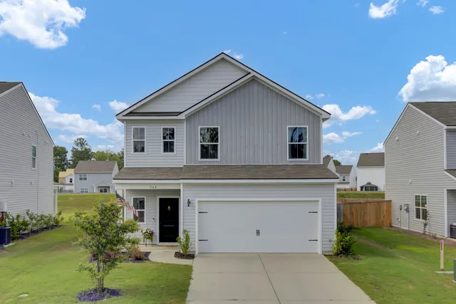 $390,999 | 164 Pine Crest View Drive, Summerville, SC 29486
