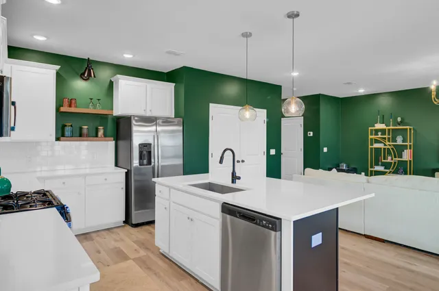 $390,999 | 164 Pine Crest View Drive, Summerville, SC 29486