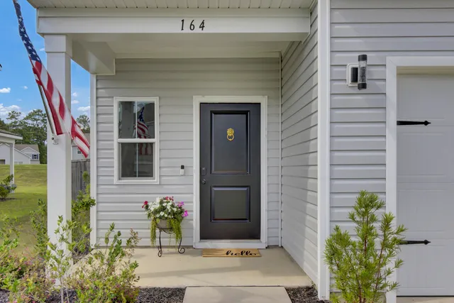 $390,999 | 164 Pine Crest View Drive, Summerville, SC 29486