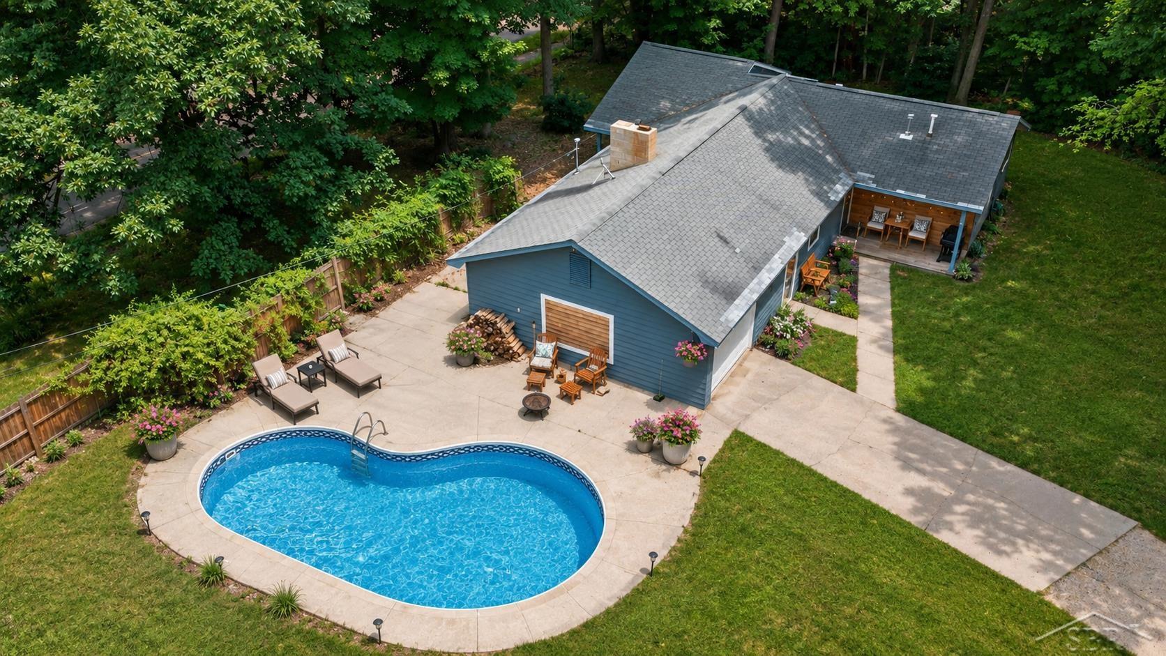 4350 East Arnold Lake Road Harrison, MI 48625 - Photo 3 of 45