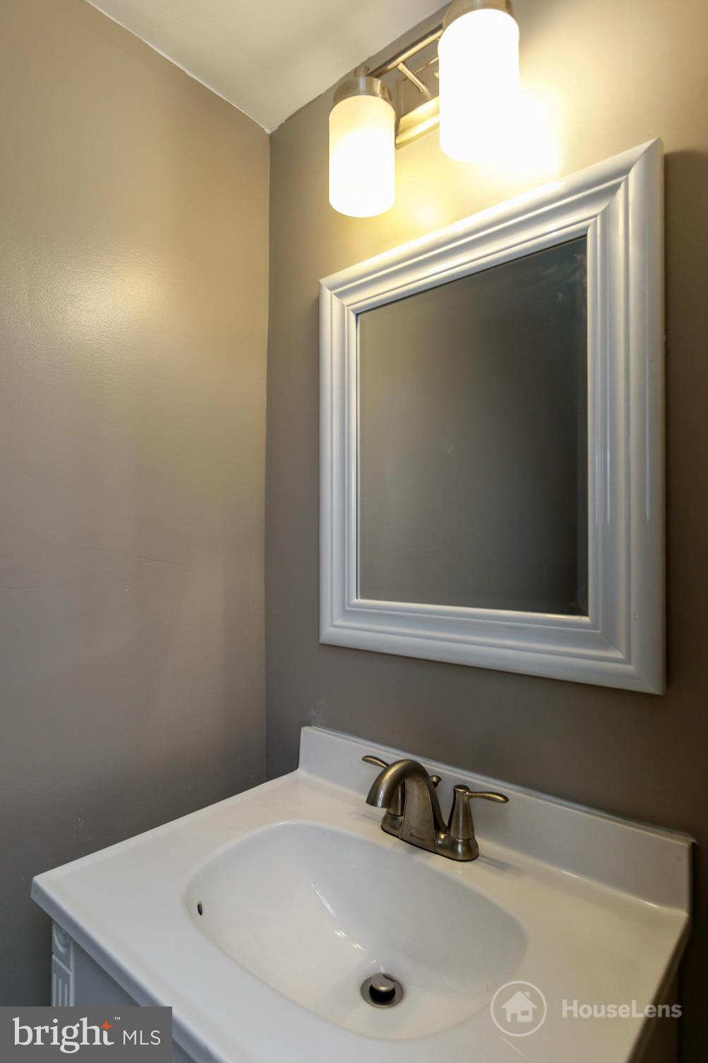 8268 Vosges Road Baltimore, MD 21244 - Photo 13 of 23 Bath