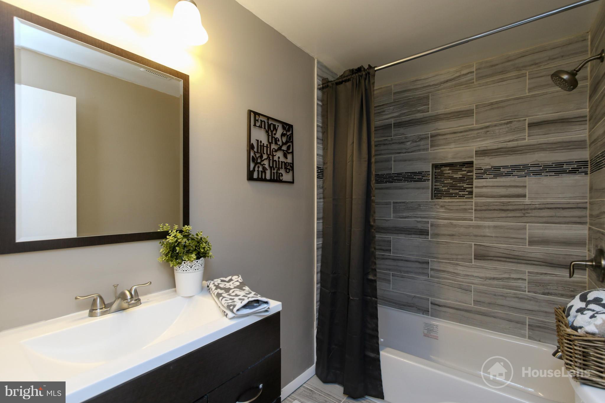 8268 Vosges Road Baltimore, MD 21244 - Photo 14 of 23 Bath