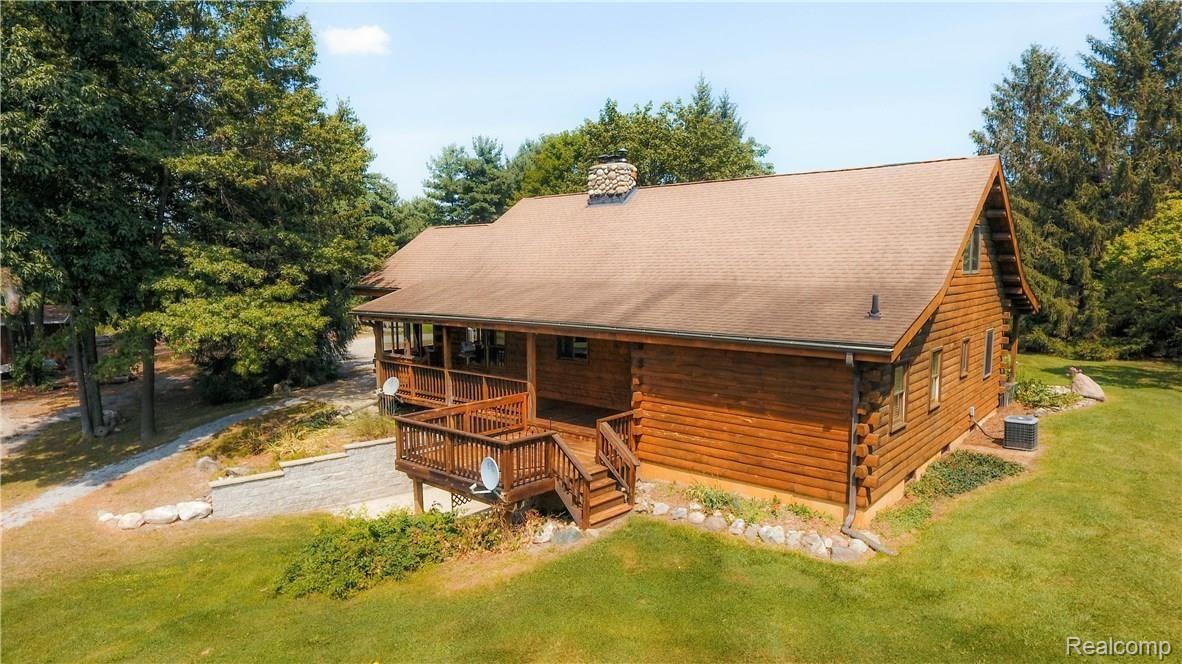 4165 Morgan Road Lake Orion, MI 48359 - Photo 74 of 81 20170820-DJI_0051.jpg