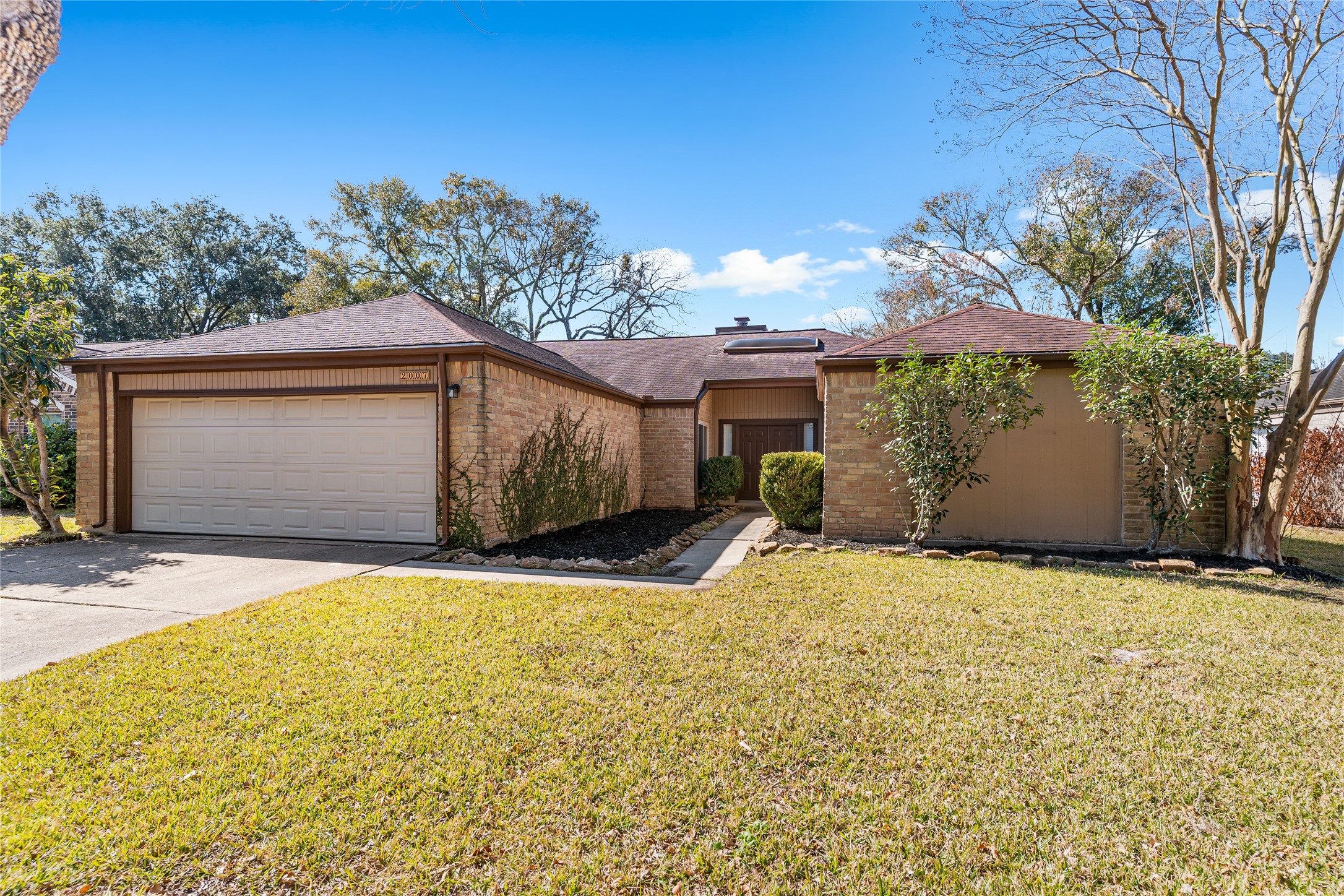 a house view with a outdoor space