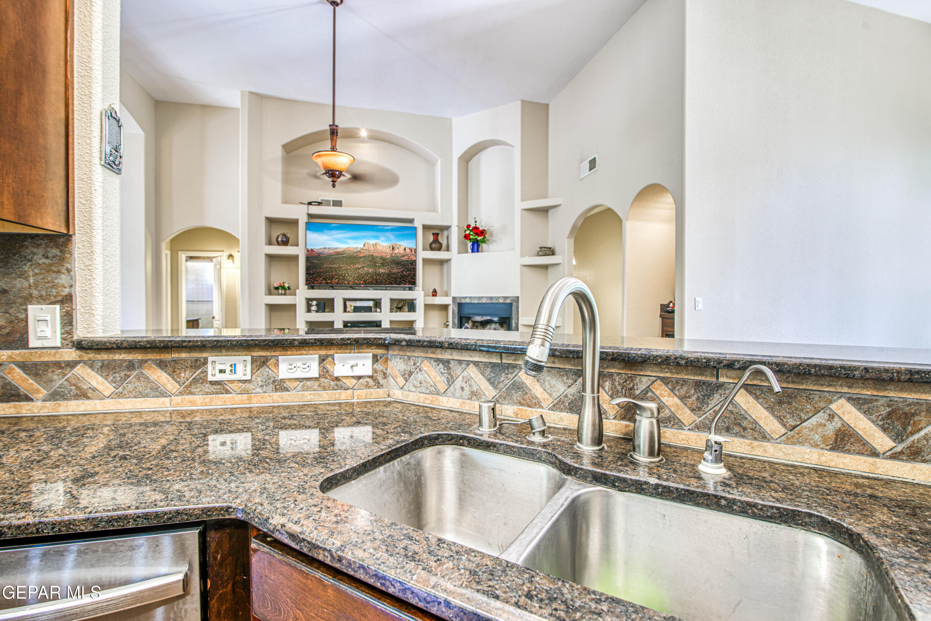 617 Wallace Road Anthony, NM 88021 - Photo 23 of 87 24