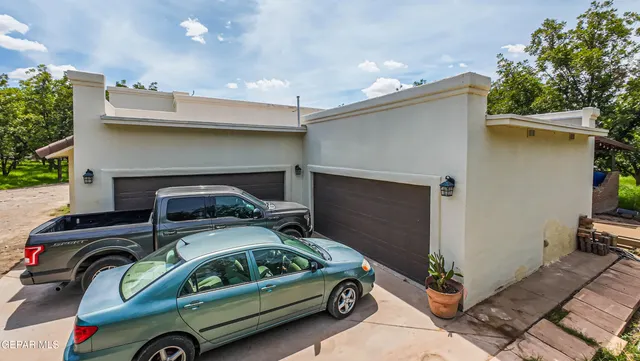 $1,150,000 | 617 Wallace Road, Anthony, NM 88021