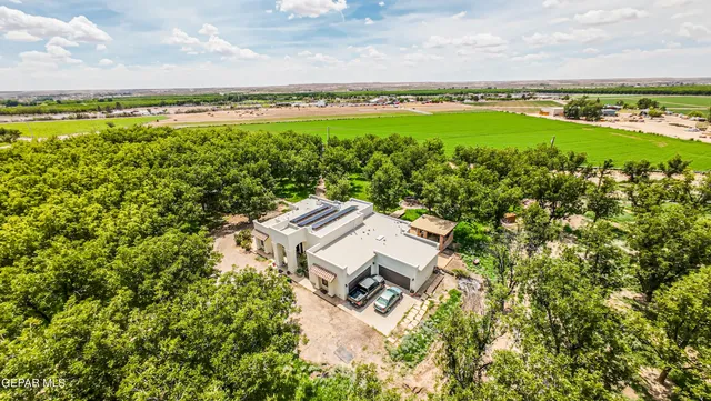 $1,150,000 | 617 Wallace Road, Anthony, NM 88021