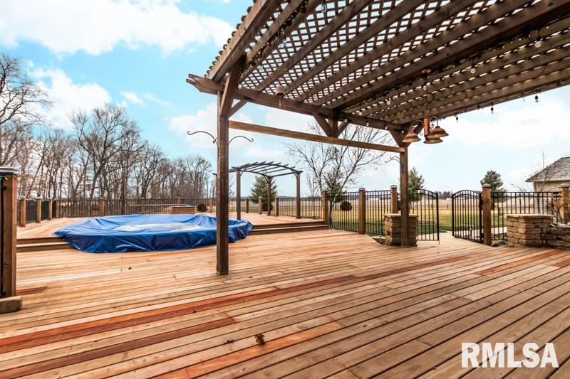 8203 South Hidden Point Road Glasford, IL 61533 - Photo 44 of 50