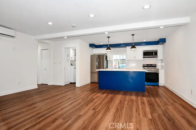 $3,200 | 1391 Grand Avenue, Unit A, Long Beach, CA 90804