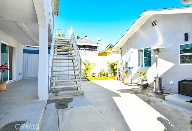 $3,200 | 1391 Grand Avenue, Unit A, Long Beach, CA 90804