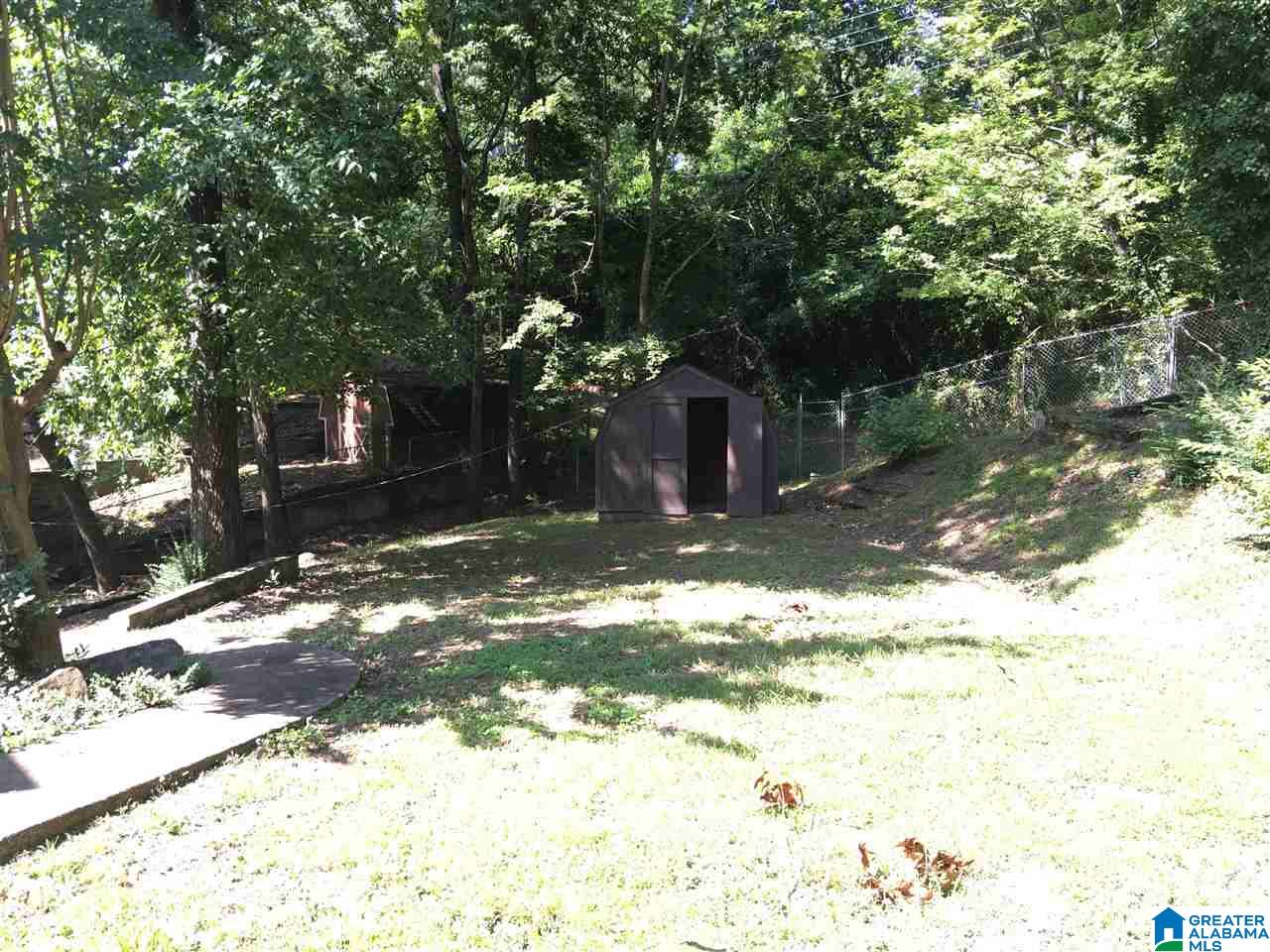 510 Ridge Avenue Bessemer, AL 35020 - Photo 20 of 25