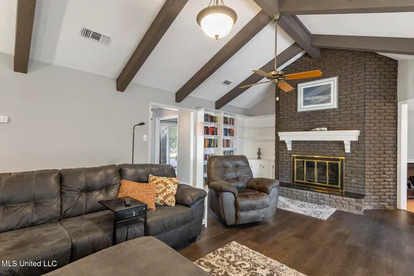 $294,900 | 423 Trailwood Drive, Clinton, MS 39056