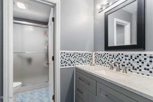 $294,900 | 423 Trailwood Drive, Clinton, MS 39056