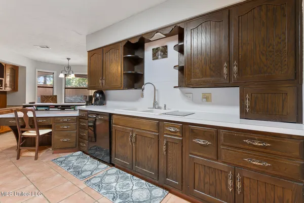 $294,900 | 423 Trailwood Drive, Clinton, MS 39056