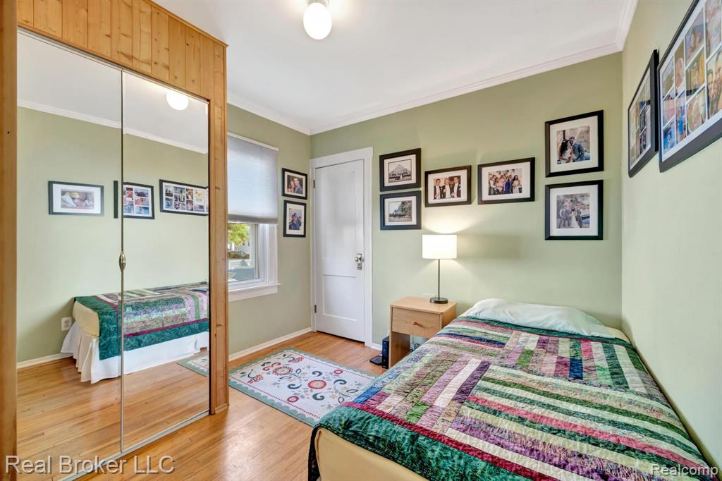 1375 Ruffner Avenue Birmingham, MI 48009 - Photo 23 of 42