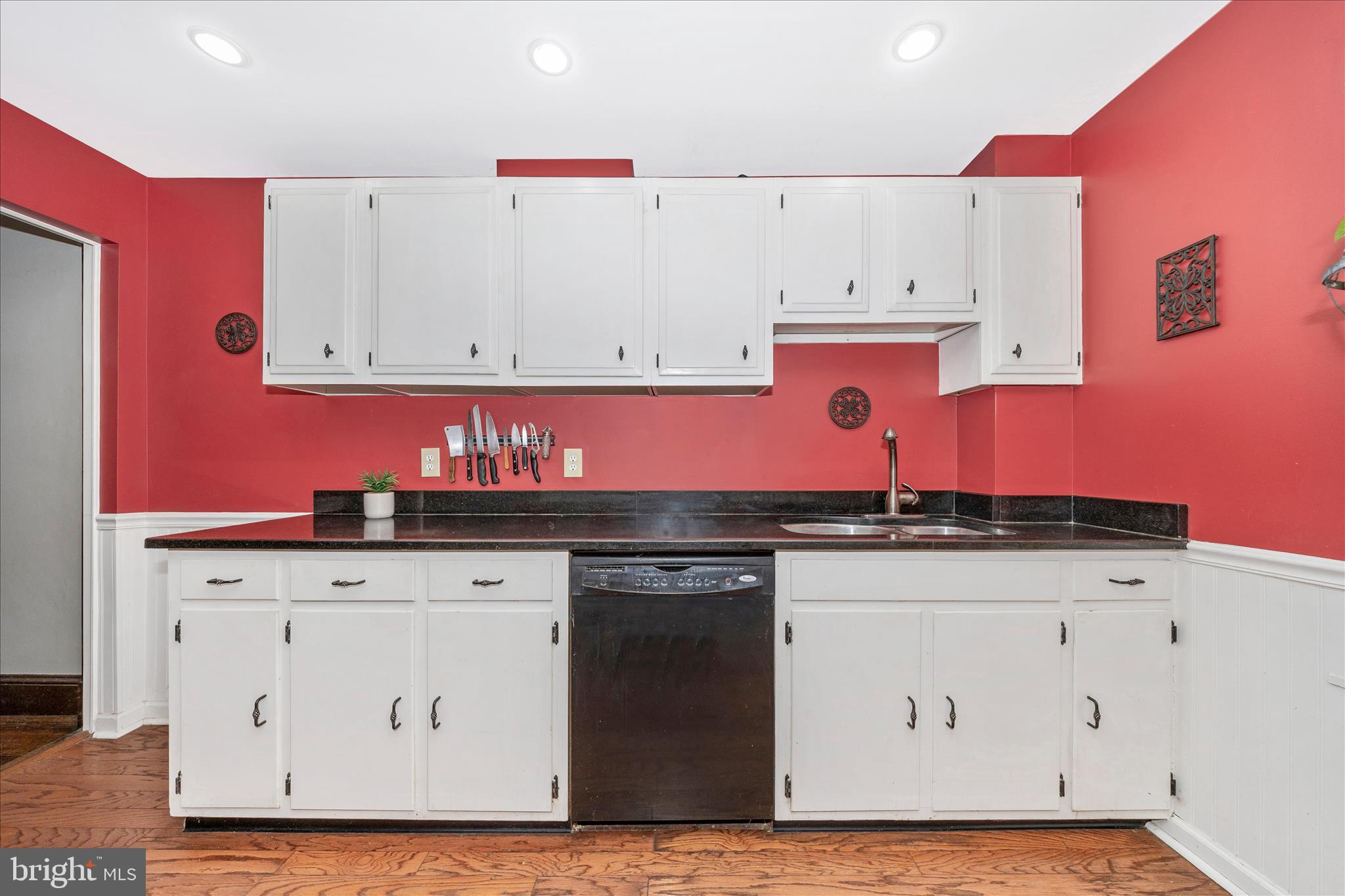 24 East 8th Street Frederick, MD 21701 - Photo 21 of 51 Kitchen