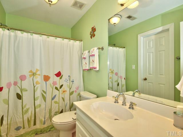 2704 Amstel Way Raleigh, NC 27613 - Photo 20 of 25 Photo 20
