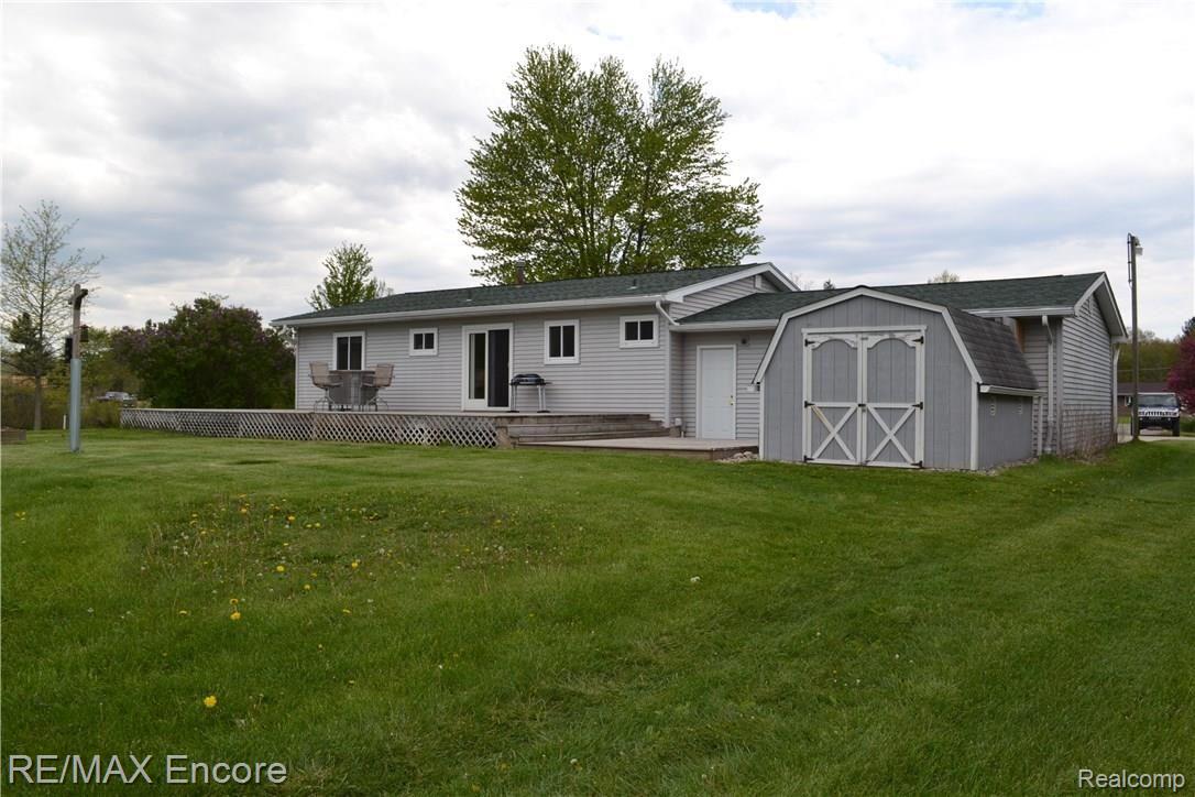 13336 North Bray Road Clio, MI 48420 - Photo 4 of 27 DSC_0694.JPG