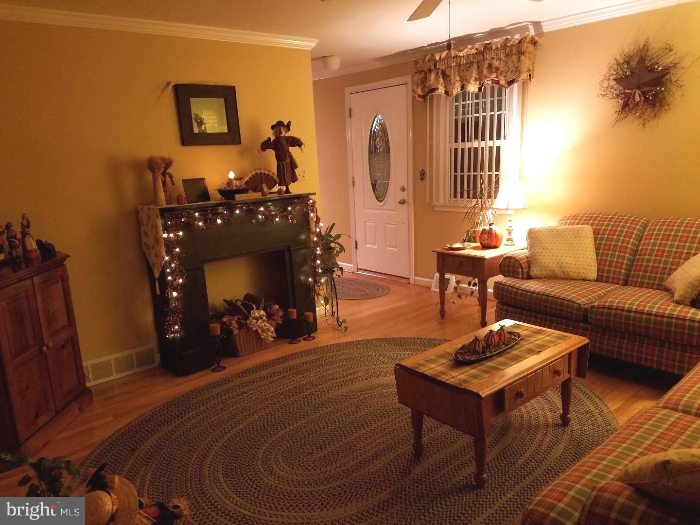 1623 Blackrock Road Swarthmore, PA 19081 - Photo 12 of 24 Living Room