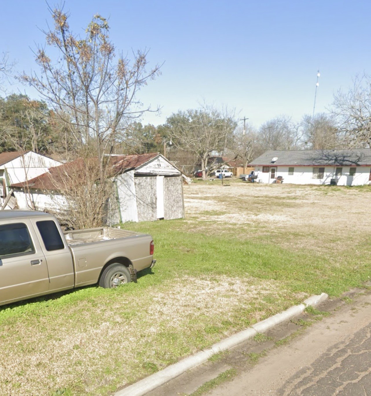 906 Rice Street Hempstead, TX 77445 - Photo 2 of 10 a view of an ocean view