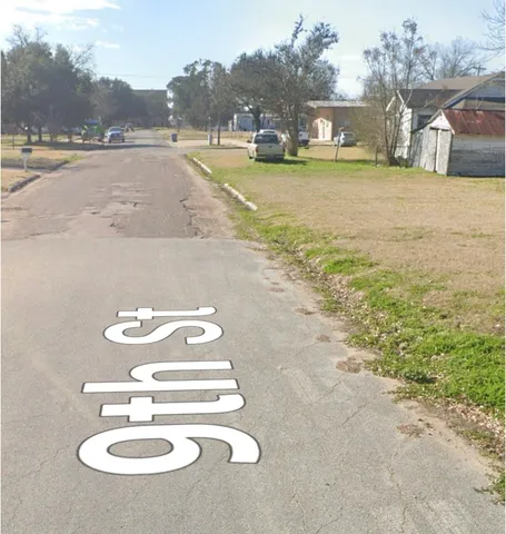 $420,000 | 906 Rice Street, Hempstead, TX 77445