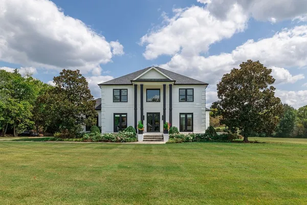 $2,900,000 | 1174 Echo Lane, Franklin, TN 37069