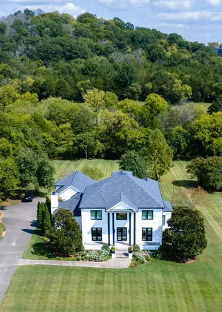 $2,900,000 | 1174 Echo Lane, Franklin, TN 37069