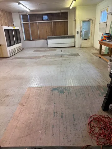 $119,000 | 914-916 North Winnebago Street, Rockford, IL 61103