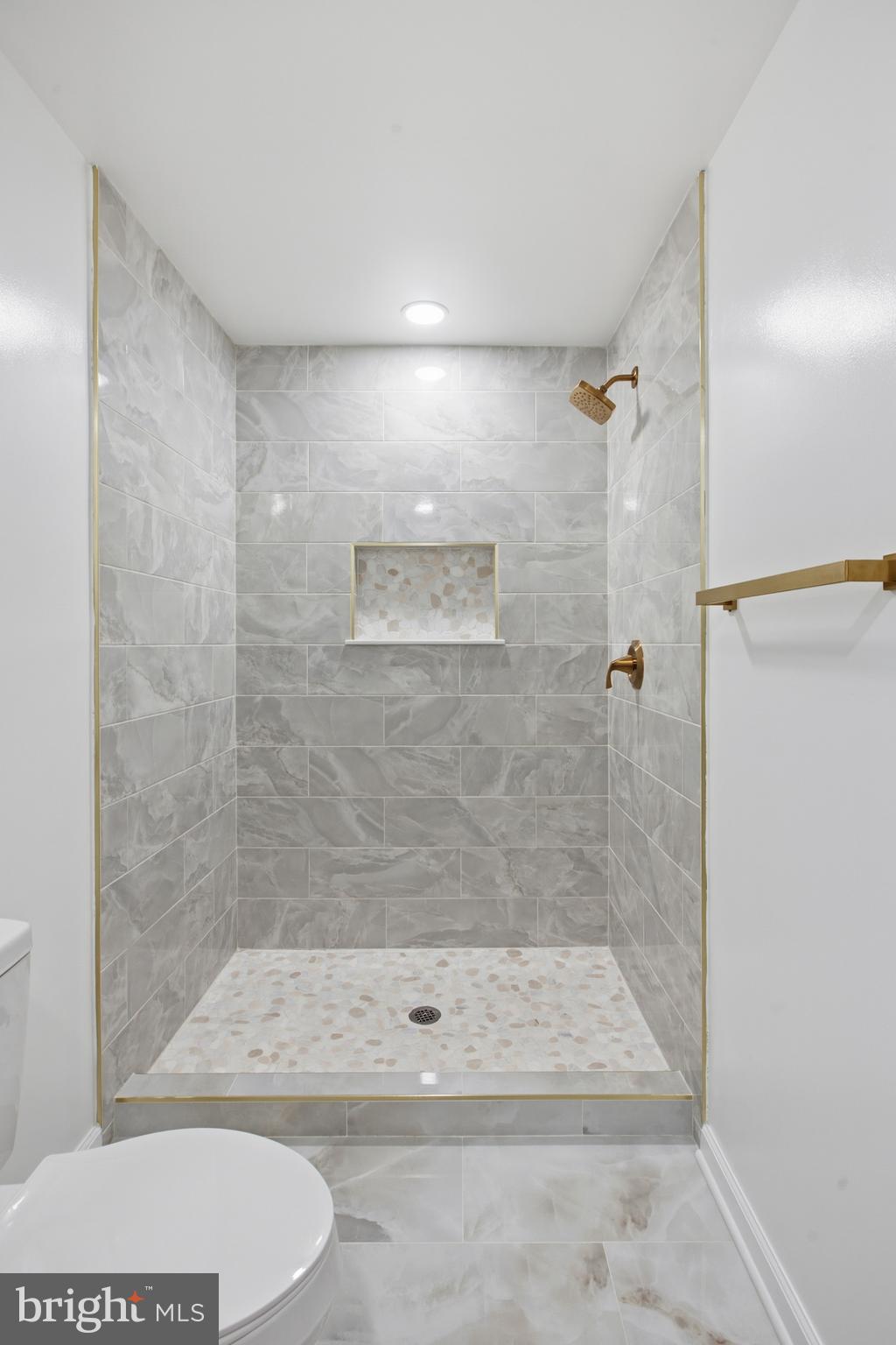 896 Forest Lane Hanover, MD 21076 - Photo 36 of 47