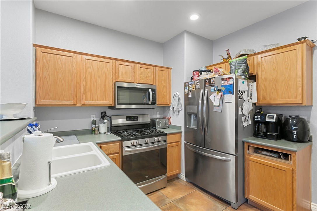 233 Ability Point Court Henderson, NV 89012 - Photo 13 of 28