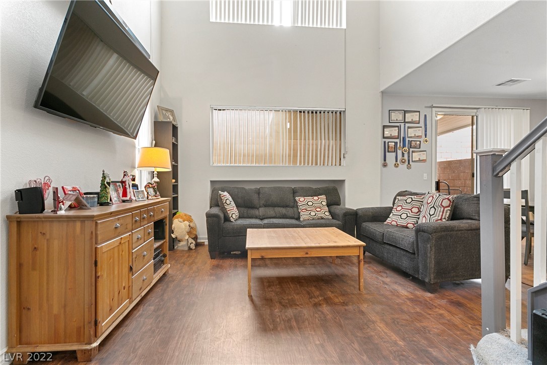 233 Ability Point Court Henderson, NV 89012 - Photo 4 of 28