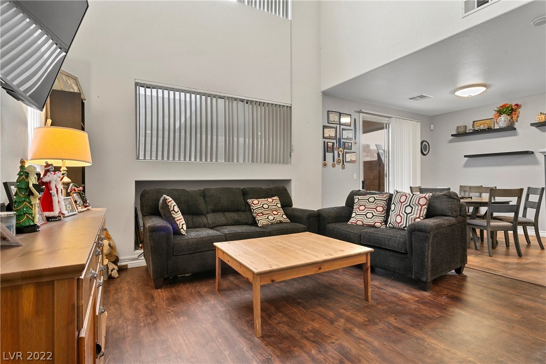 233 Ability Point Court Henderson, NV 89012 - Photo 7 of 28