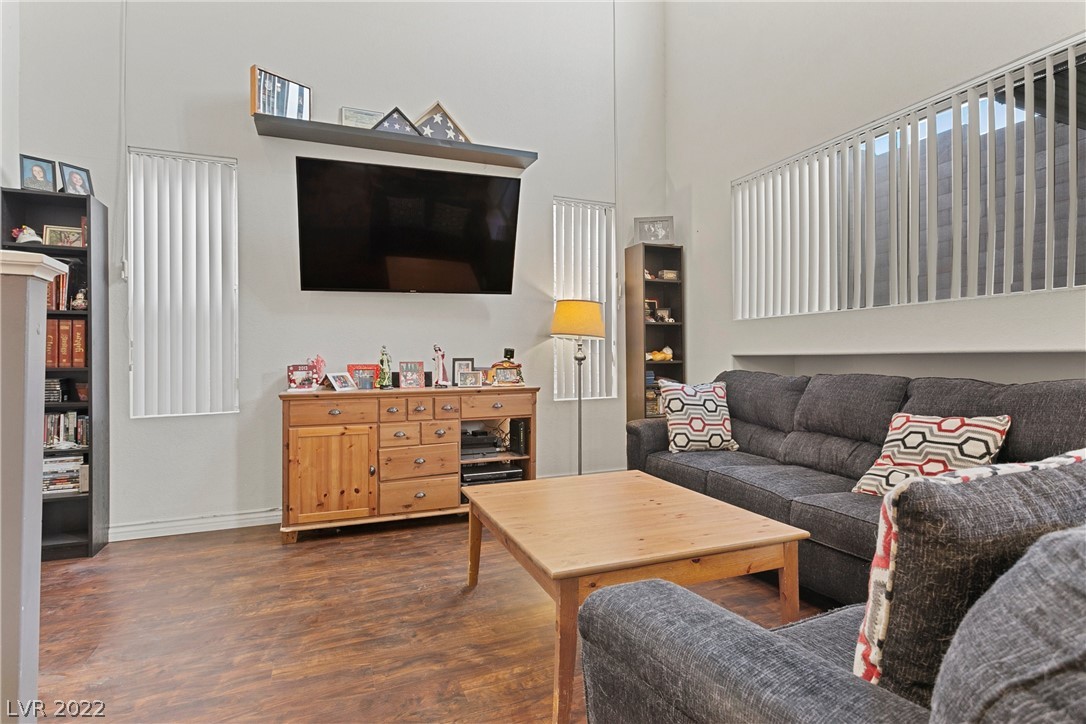 233 Ability Point Court Henderson, NV 89012 - Photo 8 of 28