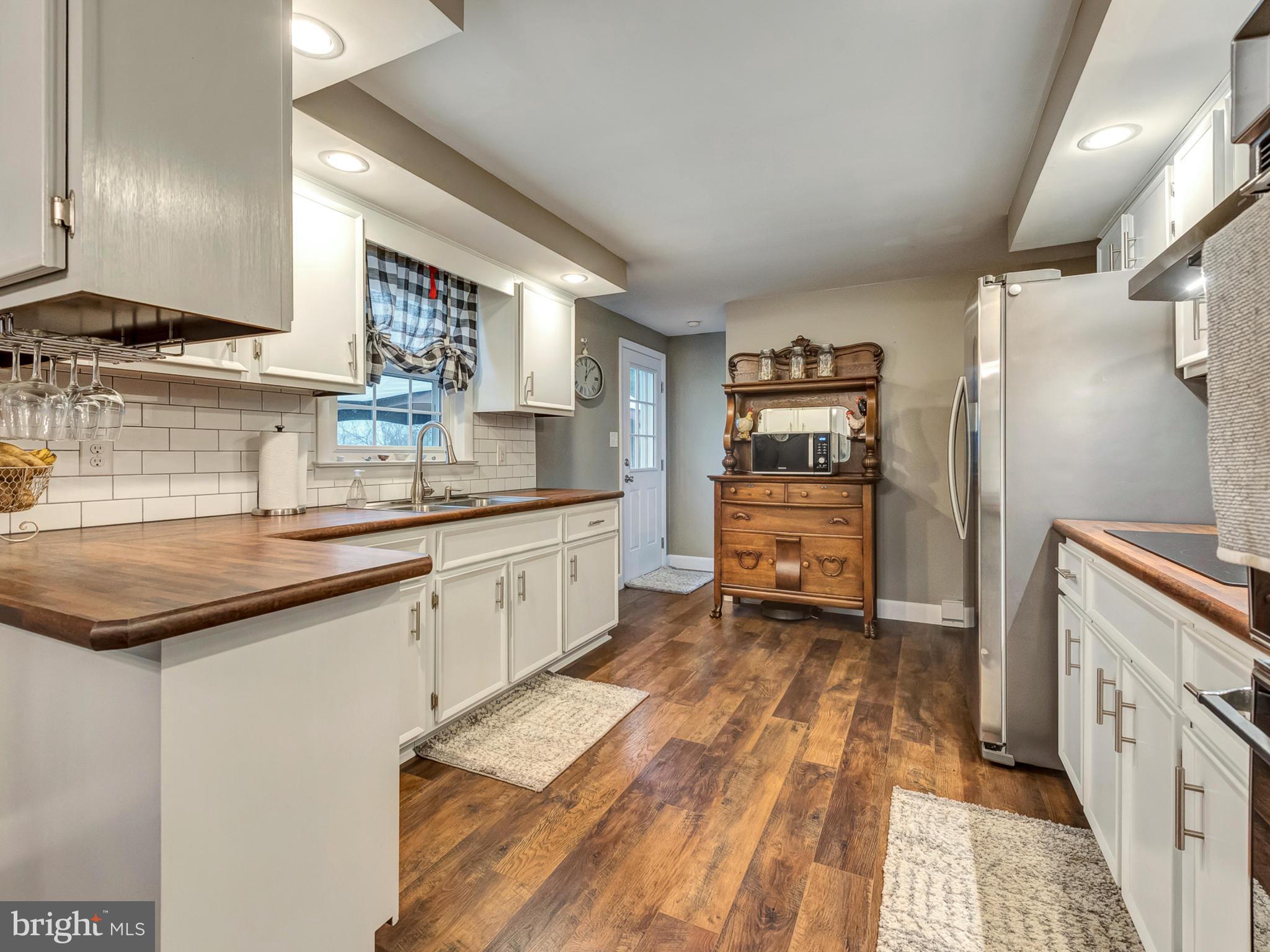 16045 Broadfording Road Clear Spring, MD 21722 - Photo 13 of 36