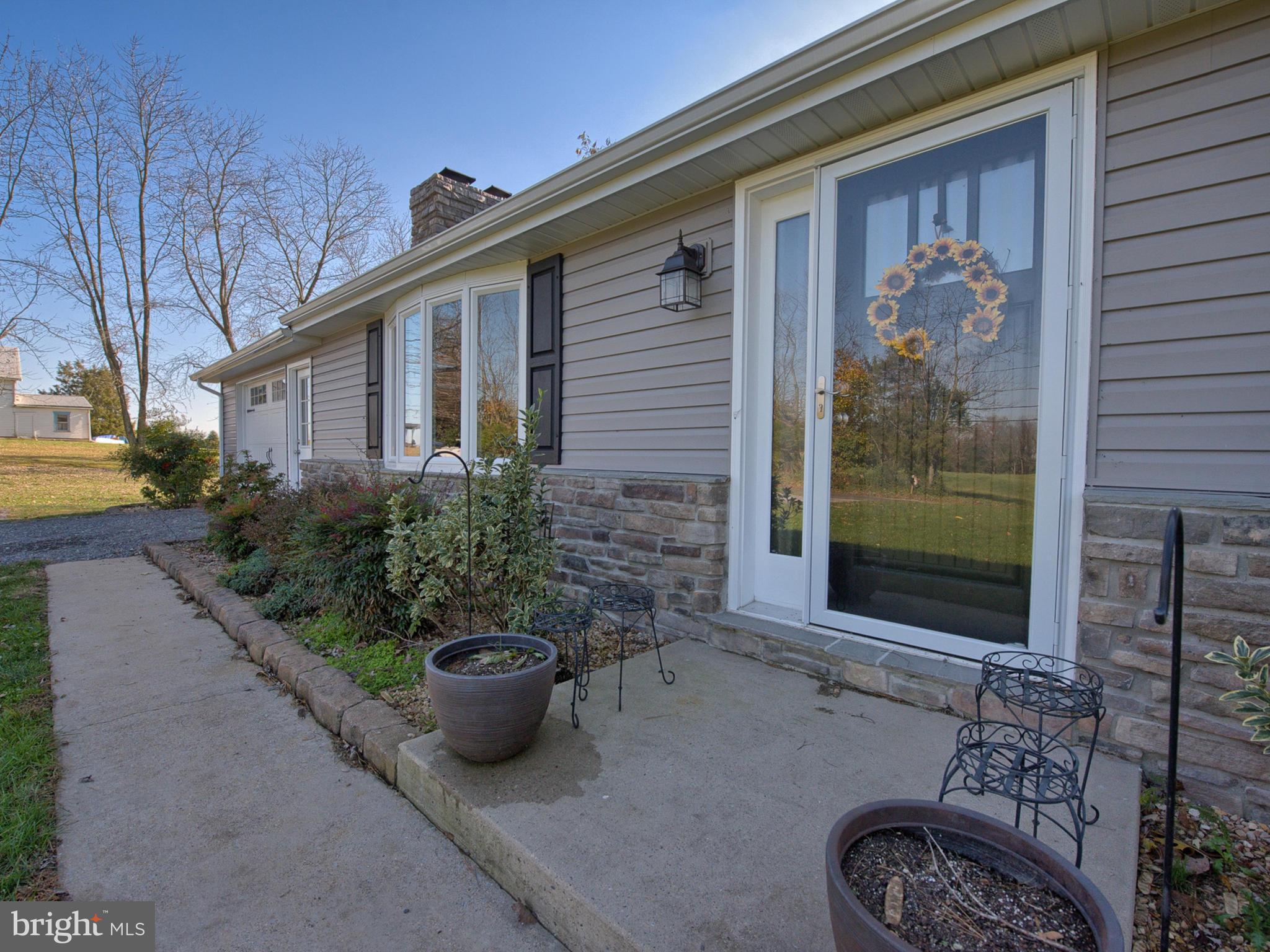 16045 Broadfording Road Clear Spring, MD 21722 - Photo 4 of 36