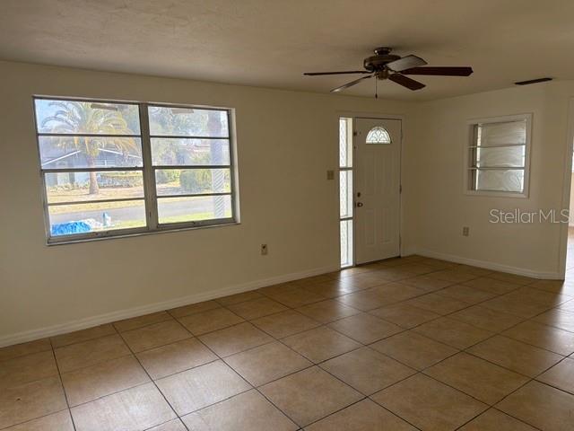 6200 Silver Drive New Port Richey, FL 34653 - Photo 3 of 8